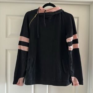 Ampersand avenue doublehood sweatshirt - black with pink lace varsity size XL